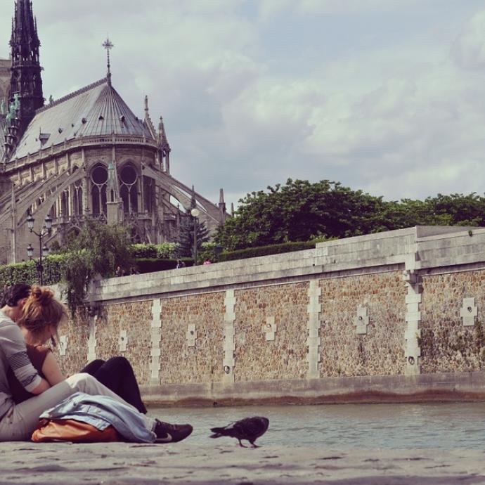 ROMANTIC PARIS