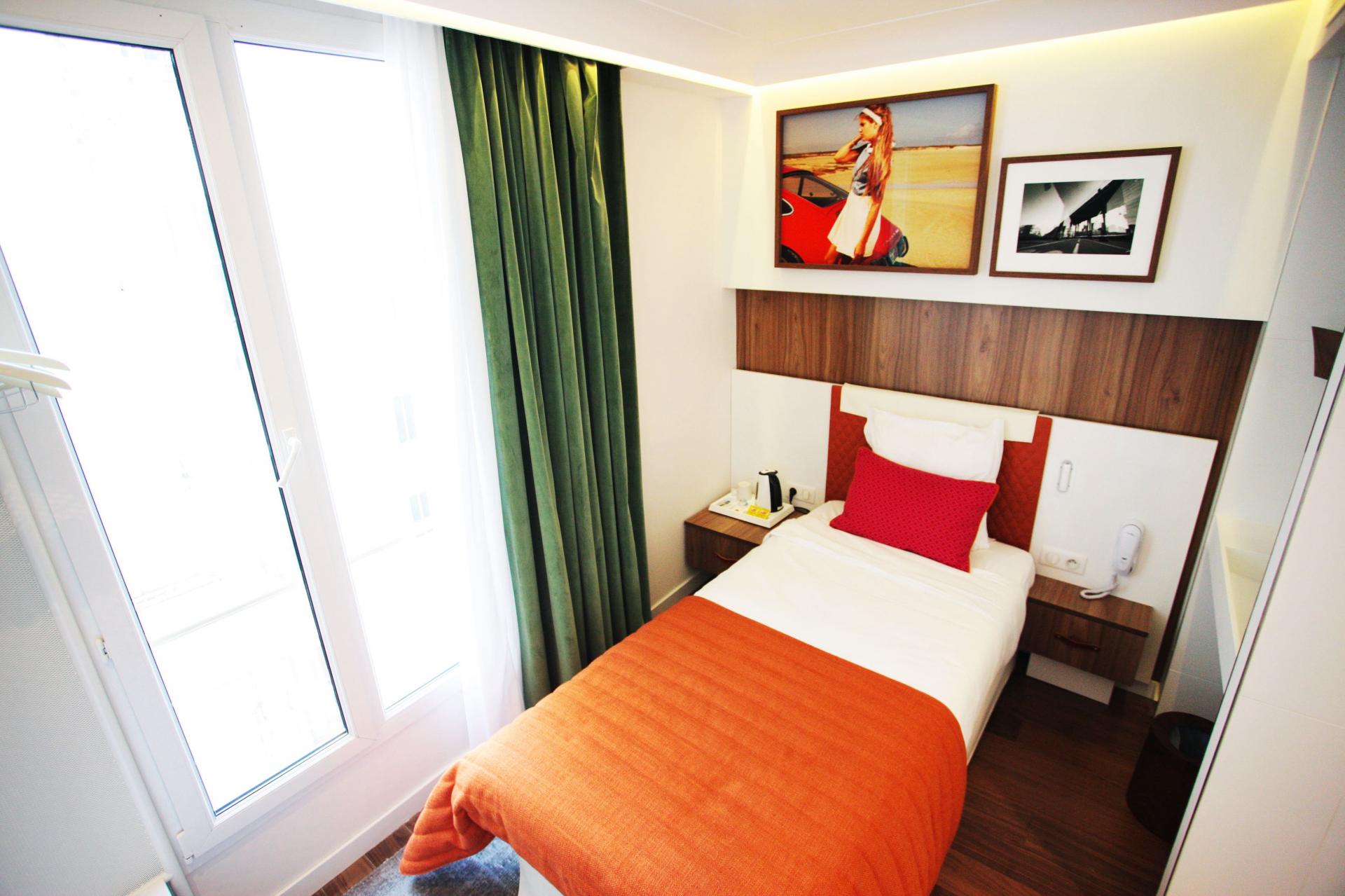 Habitaci&oacute;n Individual