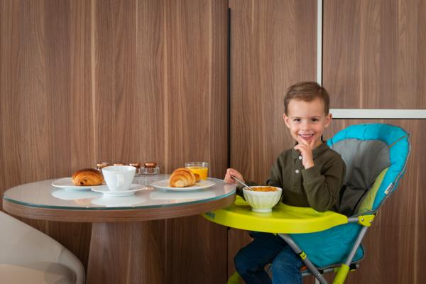 Hotel Eiffel Turenne -  Niños