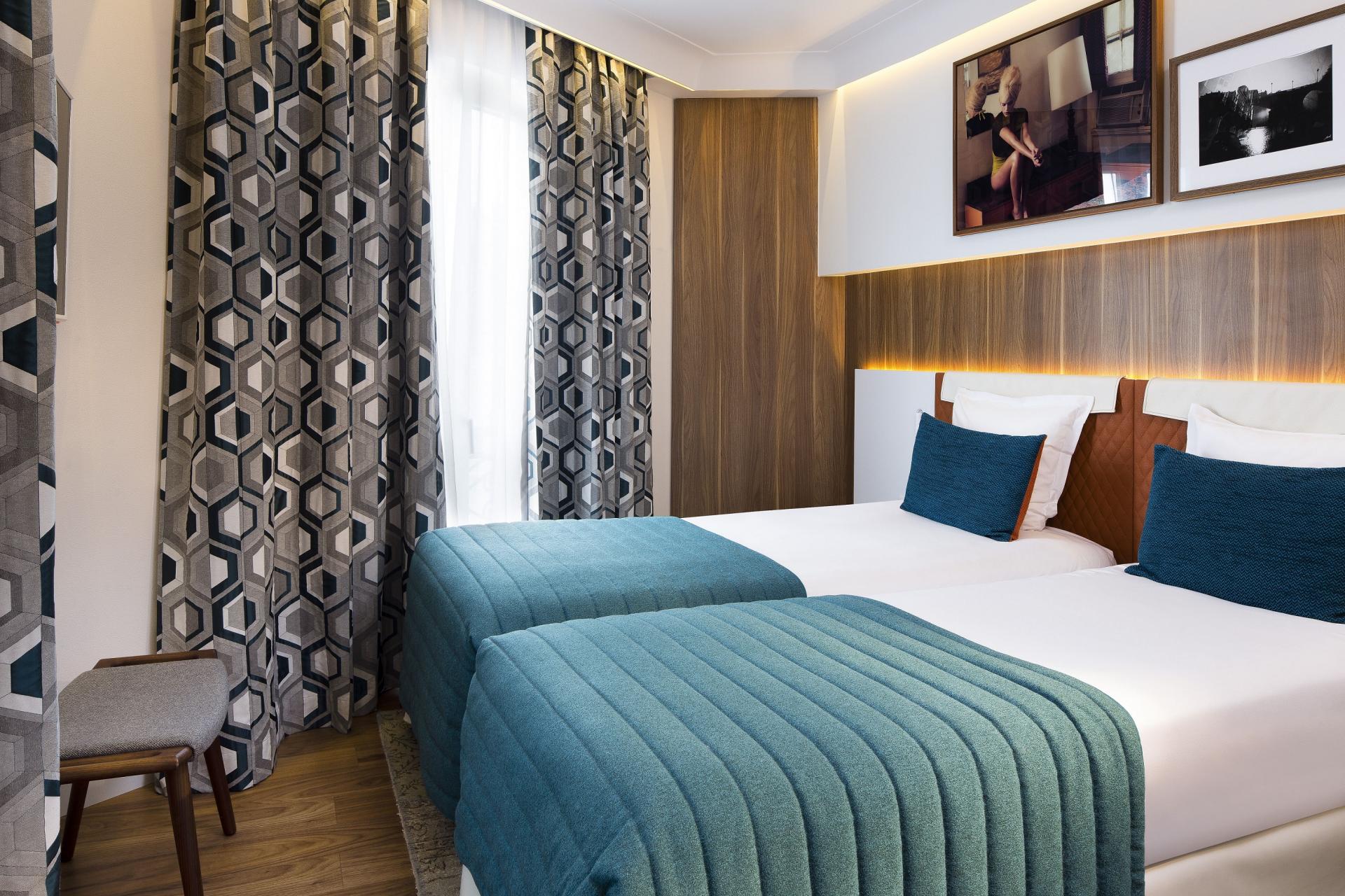 Prestige Room